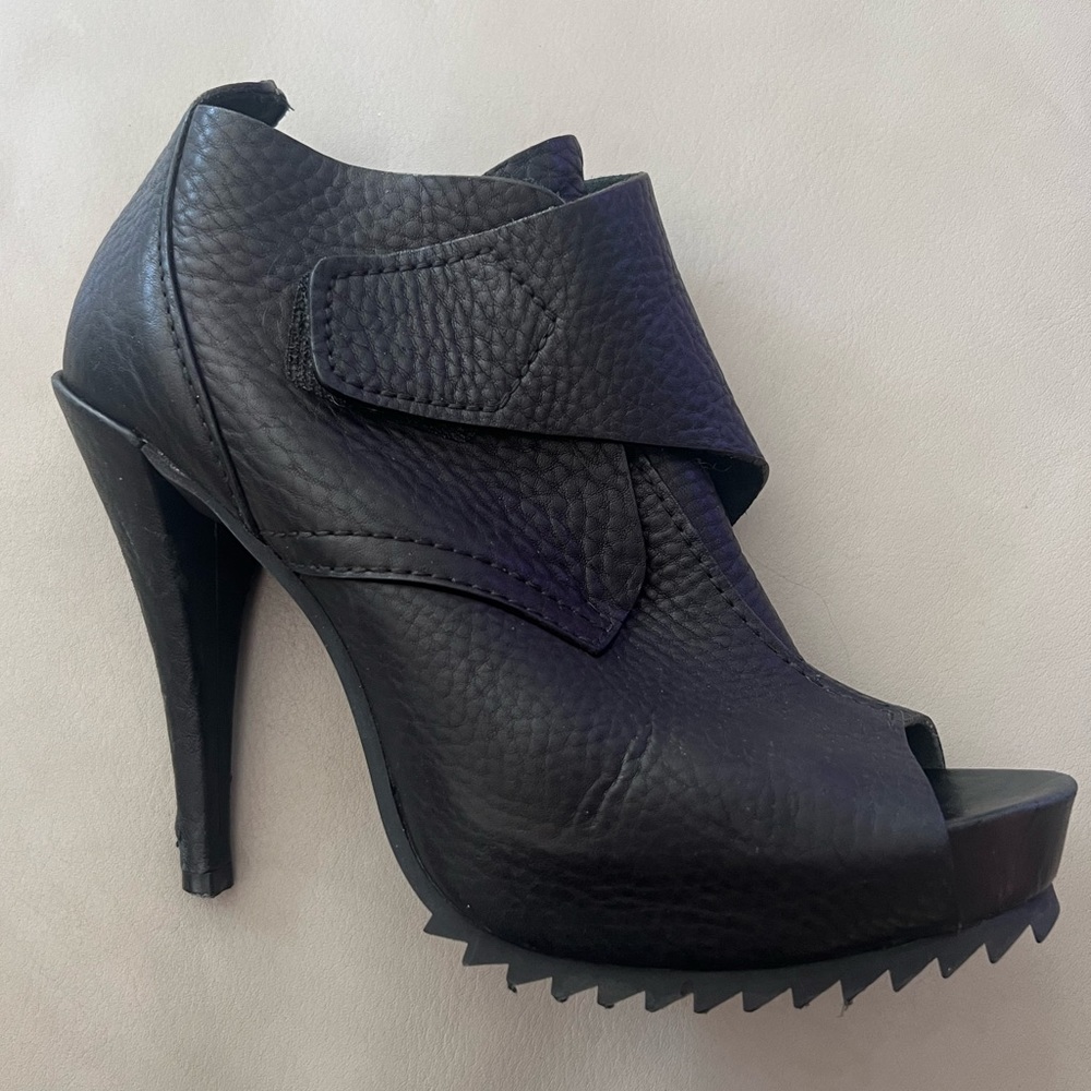 Pedro Garcia Chenoa Bootie